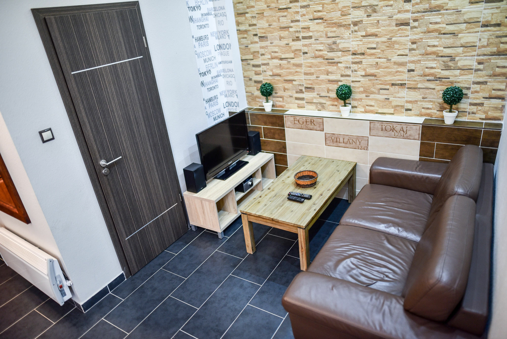 Corvin Point Rooms And Apartments Βουδαπέστη Εξωτερικό φωτογραφία
