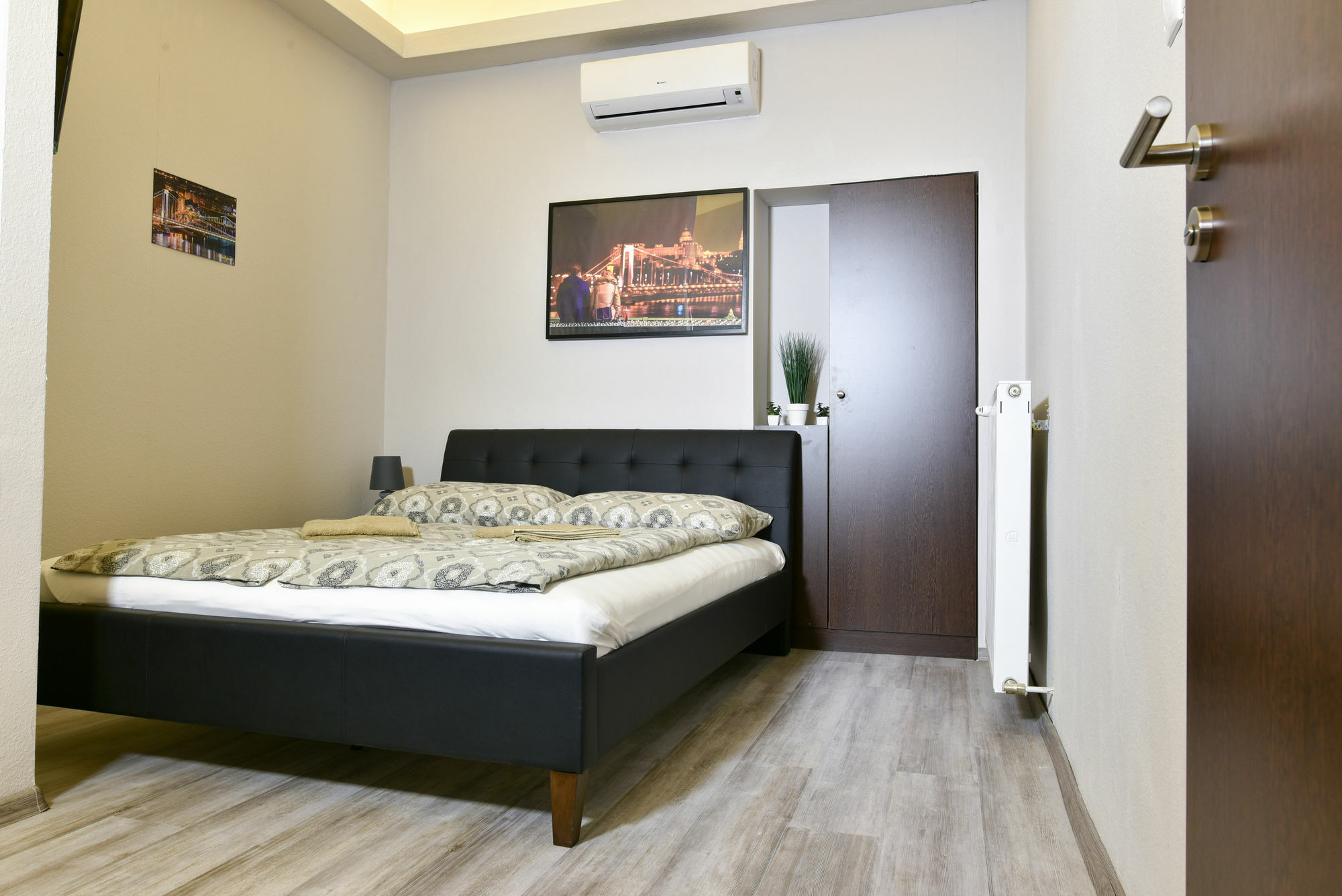 Corvin Point Rooms And Apartments Βουδαπέστη Εξωτερικό φωτογραφία